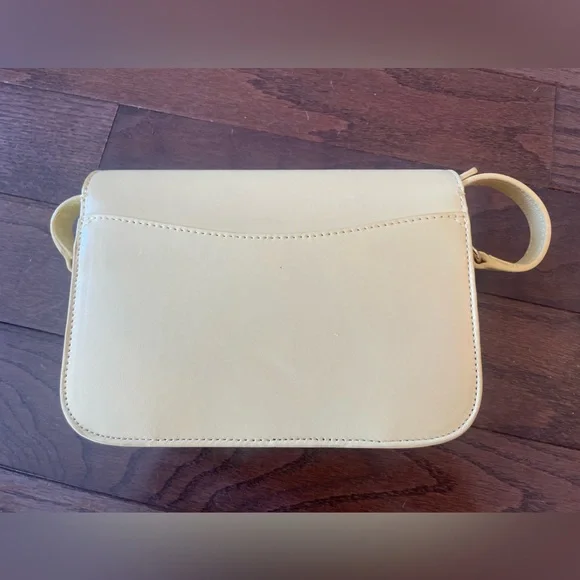 Sezane Mini Milo Classic Pastel Bag. Butter Yellow color - Picture 6 of 12